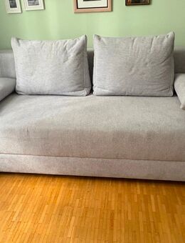 Komfort-Schlafsofa (ausklappbar und mit Bettkasten) - Hamburg