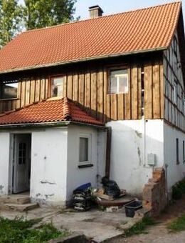 teilrestauriertes Haus in einem ruhige Bereich des Ortes - Nohra (Landkreis Nordhausen)