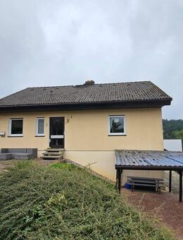 Einfamilienhaus mit Einliegerwohnung in sehr ruhiger Lage Ebersdorf b. Coburg OT Oberfüllbach - Ebersdorf (Coburg)