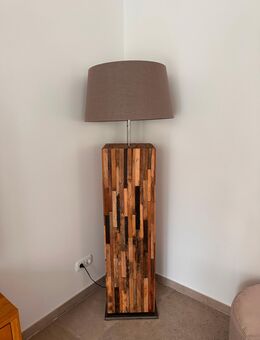 Schöne Stehlampe , Wohnzimmerlampe, Esszimmerlampe - Bergisch Gladbach
