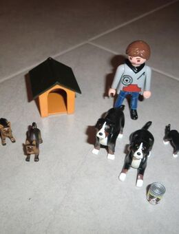 Playmobil Hunde und Herrchen zu verkaufen - Walsrode