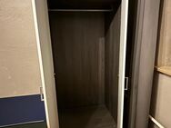 Kleiderschrank - Bonn