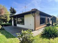BAD SODEN: EXKLUSIVER GROSSZUEGIGER BUNGALOW AUF GROSSEM GRUNDSTÜCK - Bad Soden (Taunus)