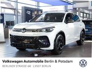 VW Tiguan, 1.5 l R-Line eTSI, Jahr 2022 - Berlin