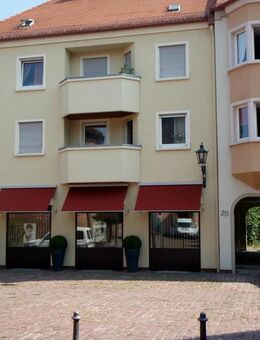 Neubau-Dachausbau: 4 Zimmer beste Innenstadtlage ab Mitte Dezember 2025 zu vermieten - Aschaffenburg