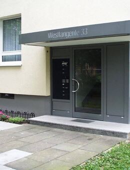 Geräumige 3-Zimmer-Wohnung mit renovierten Badezimmer in Ratingen West - Ratingen