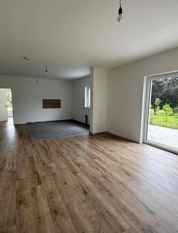 Arzfeld, geräumige rollstuhlgerechte Wohnung Nr. 24 zur Miete - Arzfeld