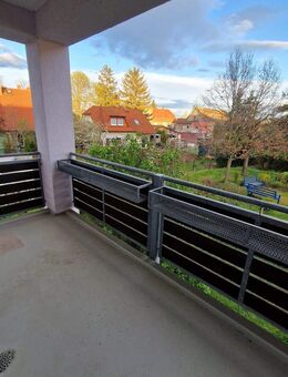 ATLAS IMMOBILIEN: 2 ZKB Balkon Kühnhausen - Erfurt