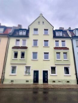 Leerstehendes MFH im Jugendstil zentral in Bamberg - 3-4 Einheiten mit Bauantrag für Balkonerweiterung - Bamberg