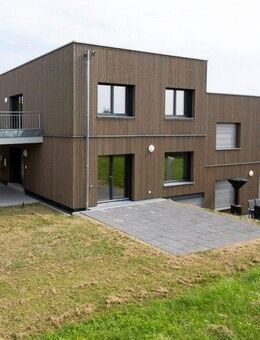 Wohnen am Stumpenhof! Moderne DHH mit großzügigem Grundstück, PV-Anlage und Luft-Wärme-Pumpe! - Plochingen