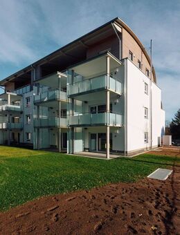 ERSTBEZUG und SOFORT beziehbar: 4-Zimmer-Wohnung in Villingendorf - Villingendorf