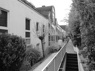 Möblierte Maisonettewohnung über drei Etagen mit zwei Balkonen und Stellplatz! - Wiesbaden