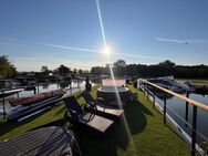 LUXUS Hausboot - 3 Etagen - 100m² Wohnen + 120 m² SONNENTERRASSE - Kamin, Kino, komplett individuell - Potsdam