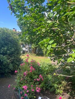 Einfamilienhaus in ruhiger Siedlungslage mit Garage, Garten, Sauna und vieles mehr! - Mainburg