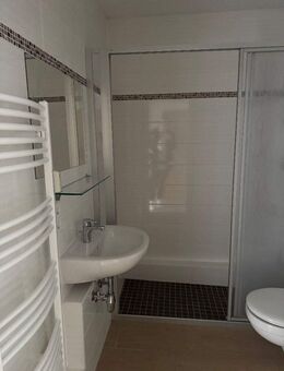 WBG - bezugsfertige 2-RWE - mit Balkon und Aufzug! - Brandenburg (Havel)