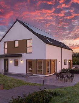 Zweifamilienhaus mit großem Grundstück im beliebten Allmersbach - Allmersbach (Tal)