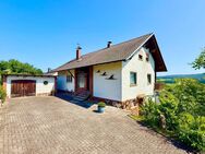 Attraktives Zweifamilienhaus mit Garten in sehr gefragter Lage von Burgkunstadt OT - Burgkunstadt