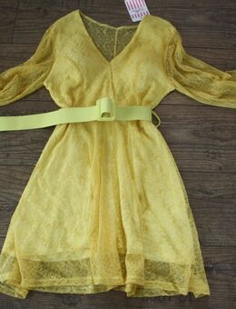 Clara Castle Trägerkleid gelbes Spitzenkleid Sommerkleid Salsa Lambada S 36 - Neuenhagen (Berlin)