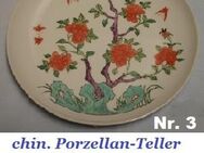 ca. 60 Jahre altes China - Porzellan - Wandteller, Zierteller, Schalen, Vase - Nürnberg