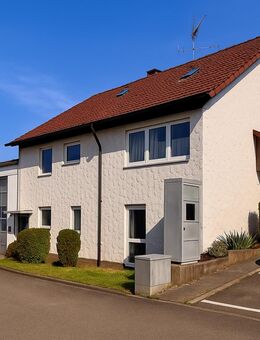 Attraktiver Mix für Selbständige und Gewerbetreibende ***Wohnhaus mit verbundener Werkhalle*** - Schwaikheim