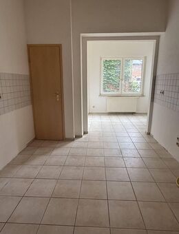 Die Nähe zur Stadt - solide 3-Raum-Wohnung mit Wintergarten - Eisenach