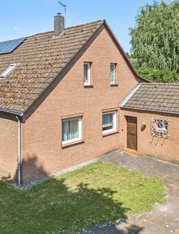 Einfamilienhaus mit großem Grundstück in Düsseldorf-Vennhausen - Düsseldorf