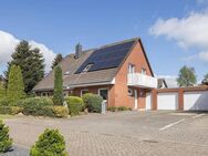 Freistehendes Haus mit Doppelgarage auf großzügigem Grundstück - Neuenhaus