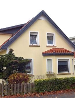 Zweifamilienhaus in zentraler Lage am Klinikum Oldenburg - Oldenburg