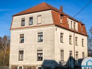 Zum Kauf: Wohnhaus mit viel Potenzial und großem Grundstück! - Lunzenau