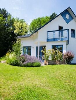 Einfamilienhaus mit Garage in 95697 Nagel - - Nagel