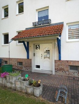 Helle und Schöne 2-Raumwohnung in ruhiger Lage mit Einbauküche - Borna