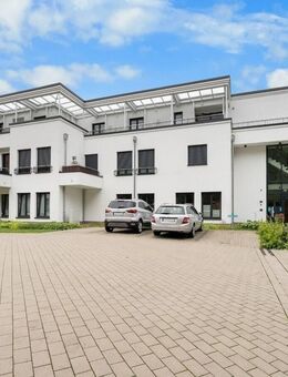 Bremen-Oberneuland: Mietwohnung im betreuten Wohnen für Senioren - Bremen