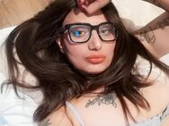 Geile Sexdates mit Karmen 32J. * Auch Escort - Düsseldorf