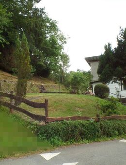 Einfamilienhaus mit idyllischem Gartenparadies - Reichshof