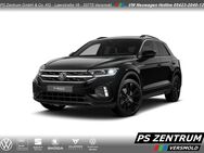 VW T-Roc, 1.5 TSI R-Line, Jahr 2022 - Versmold