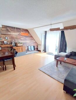 Wunderschöne 3 Zimmer Maissonettenwohnung - Terminvereinbarung über WhatsApp +4915888645359 - Breisach (Rhein)