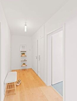 Große und helle Wohnung mit 2 Balkonen und Provisionsfrei - Korntal-Münchingen