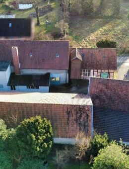 Wohnhaus ca. 220m² plus Nebengelasse ca. 565m² - Wietze