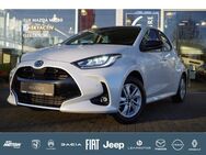 Mazda 2, 1.5 L VVT-i Hybrid Agile Comfort-Paket Safet, Jahr 2023 - Bielefeld