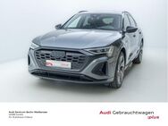 Audi Q8, SB 55 SLINE QUA, Jahr 2023 - Berlin