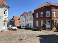 Vermietetes Mehrfamilienhaus mit 3 Wohnungen und kleinem Laden im historischen Stadtteil Neuwerk - Rendsburg