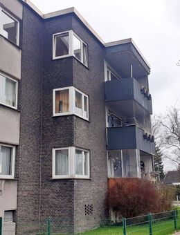 Mehrfamilienhaus in GE-Scholven mit 7 Wohnungen und 4 Garagen - Gelsenkirchen