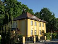 Provisionsfrei: Vielseitige Villa in zentraler Lage – ideal für Wohnen und Arbeiten - Neuruppin