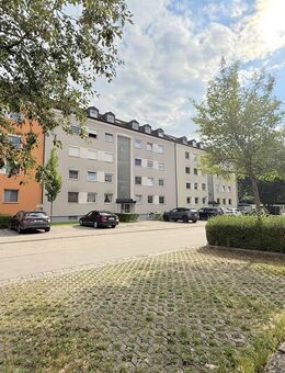 Charmante 3-Zimmer-Wohnung mit Balkon - Renovierungsbedürftig, mit enormen Potenzial! - Erding
