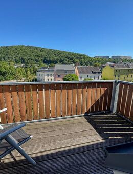 2-Raum-Wohnung mit Balkon & Einbauküche in ruhiger, aber zentraler Lage von Aue - Aue