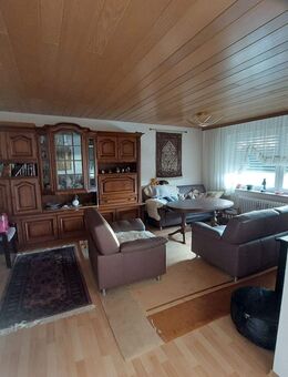 Gepflegte 3-Zimmer-Wohnung in Ulm-Wiblingen mit Balkon und Einzelgarage - Ulm