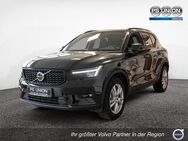 Volvo XC40, 2.0 Plus Dark, Jahr 2024 - Schönburg