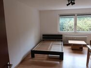 freie 1 Zimmer Wohnung in Tübingen Derendingen für Handwerker mit Tiefgarage - Tübingen