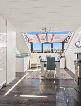 Platzwunder mit 2 Wohneinheiten - ca. 324 m² Wohnfläche, XXL-Dachterrasse - modernisiert inkl. PV - Hohentengen (Rhein)