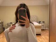 Ich W21 biete cam2cam an - Berlin